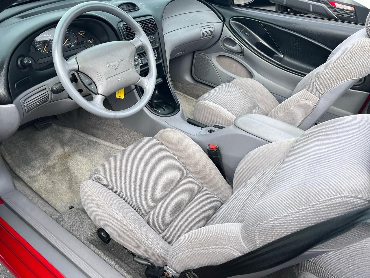 Ford Mustang 2dr Convertible GT 1994