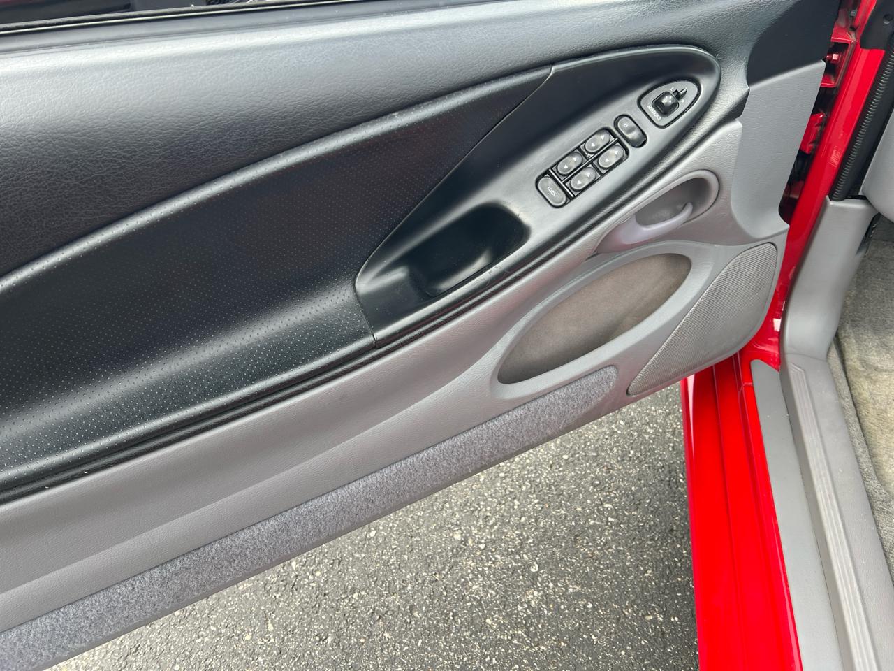 Ford Mustang 2dr Convertible GT 1994