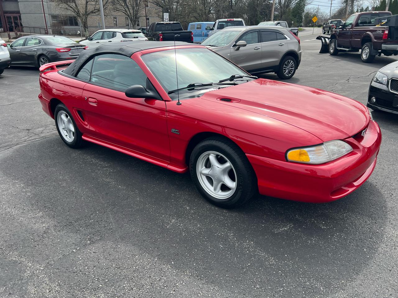 Ford Mustang 2dr Convertible GT 1994