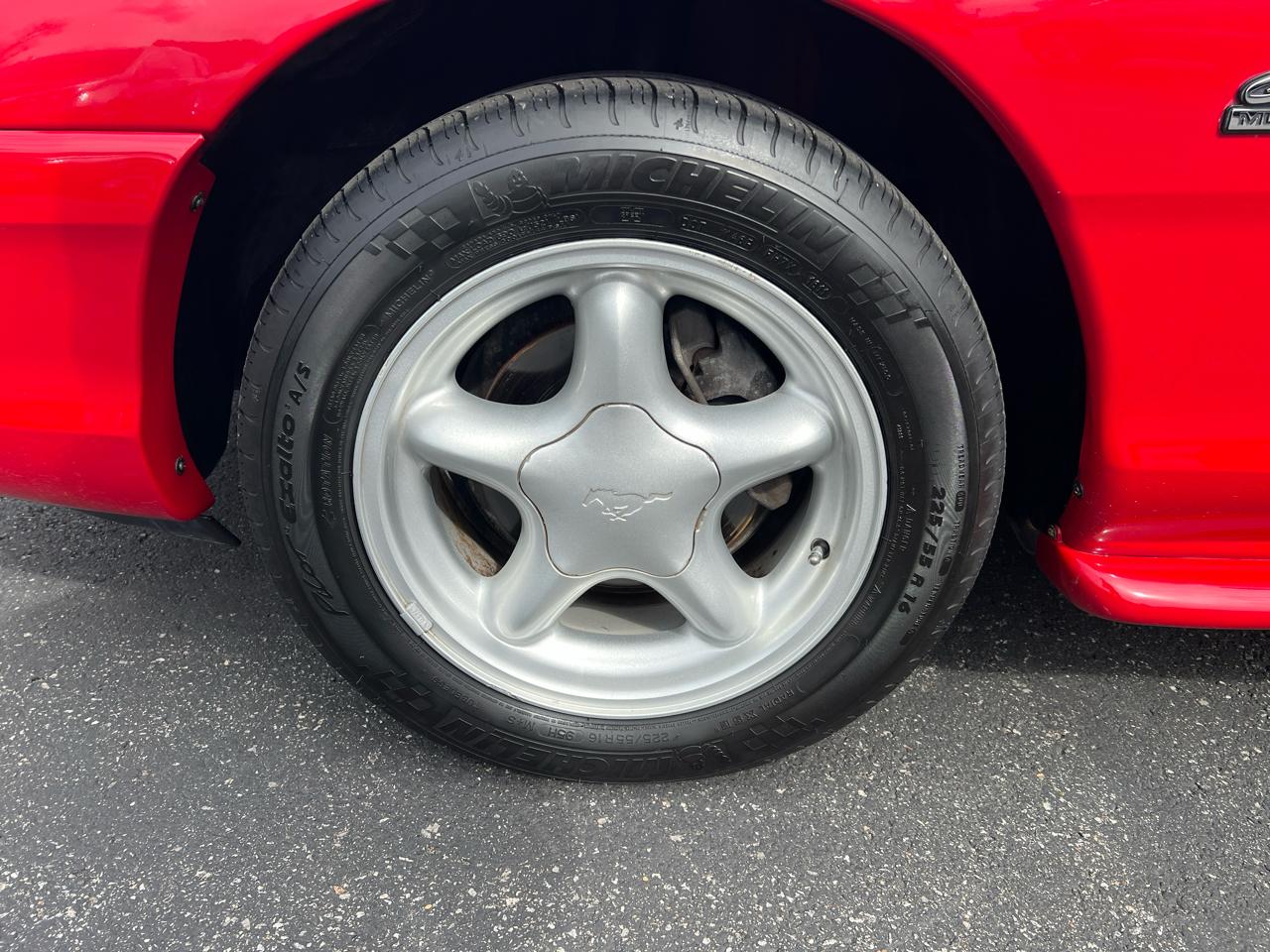 Ford Mustang 2dr Convertible GT 1994