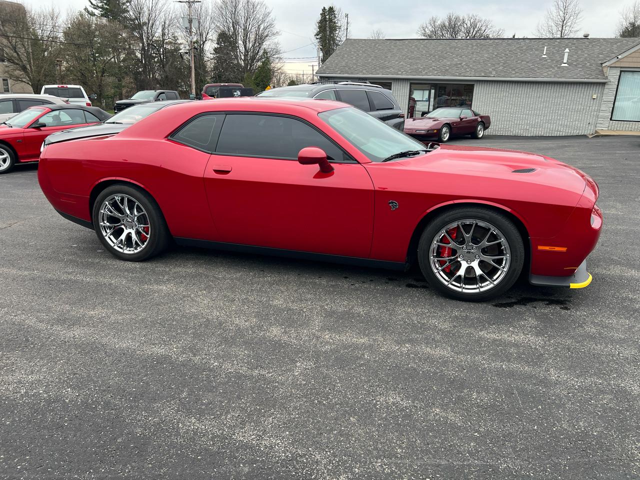 Dodge Challenger 2dr Cpe SRT Hellcat 2016