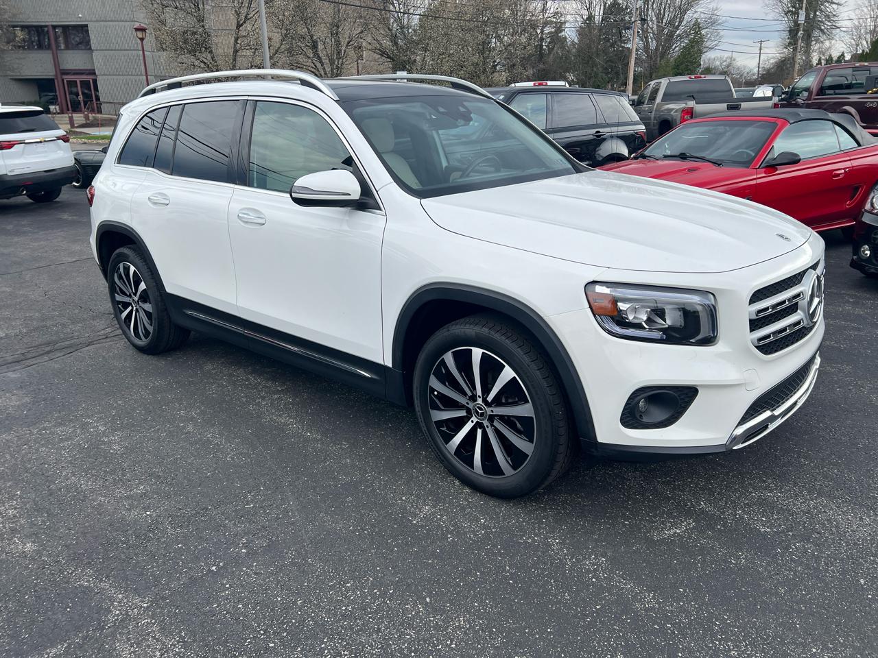 Mercedes-Benz GLB GLB 250 4MATIC SUV 2022