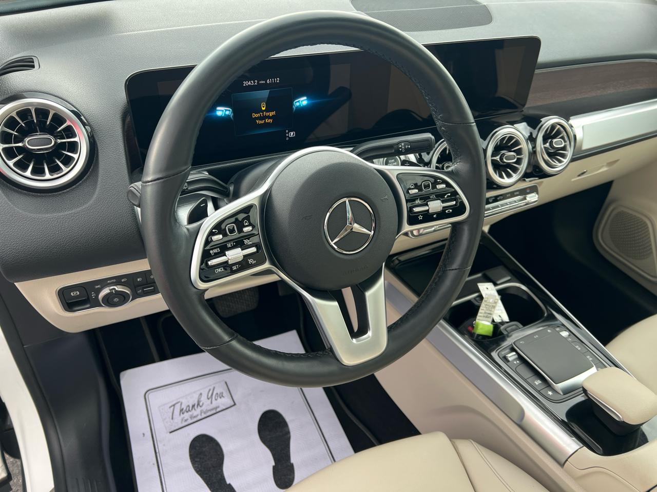 Mercedes-Benz GLB GLB 250 4MATIC SUV 2022