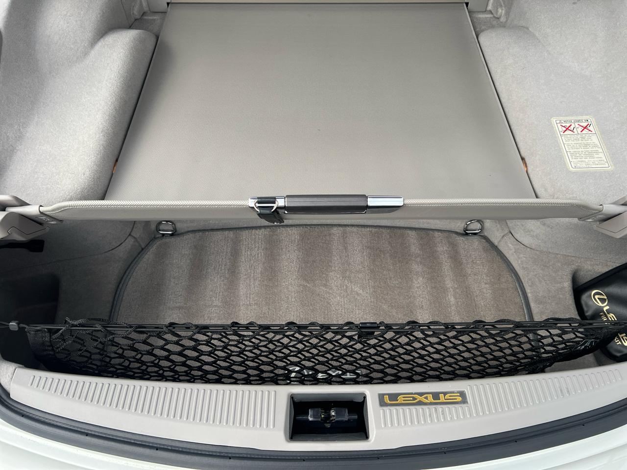 Lexus SC 430 2dr Convertible 2002