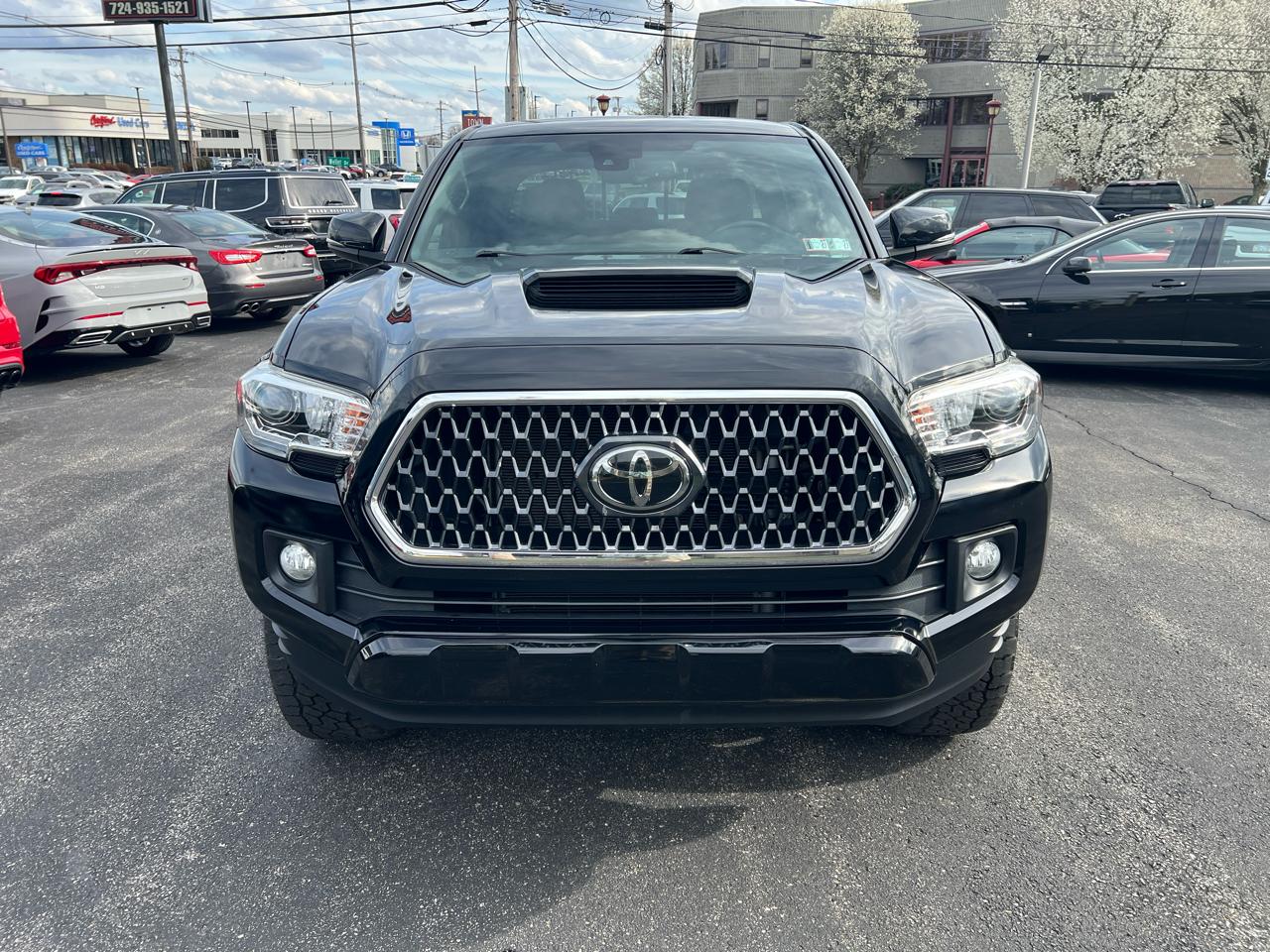 Toyota Tacoma 4WD TRD Off Road Double Cab 5' Bed V6 MT (Natl) 2019