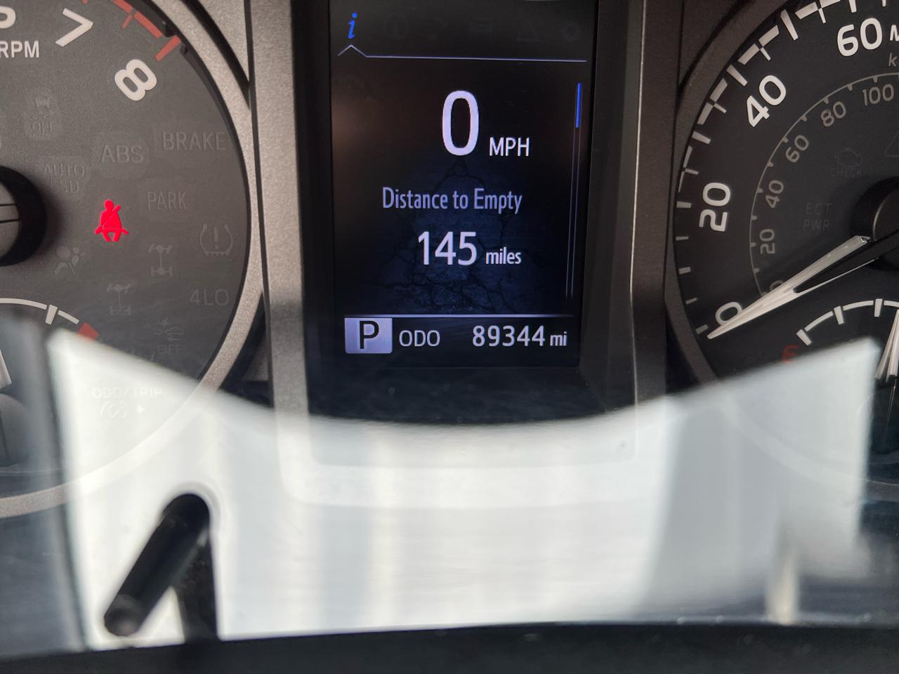 Toyota Tacoma 4WD TRD Off Road Double Cab 5' Bed V6 MT (Natl) 2019