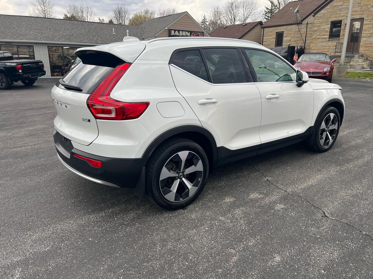Volvo XC40 B5 AWD Ultimate Bright Theme 2023