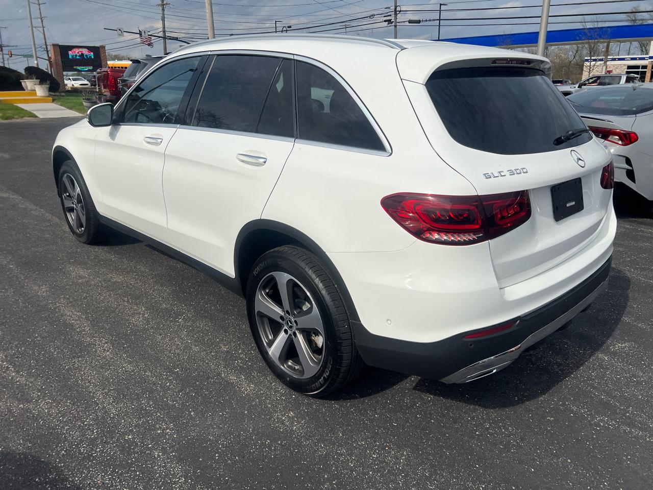 Mercedes-Benz GLC GLC 300 4MATIC SUV 2022