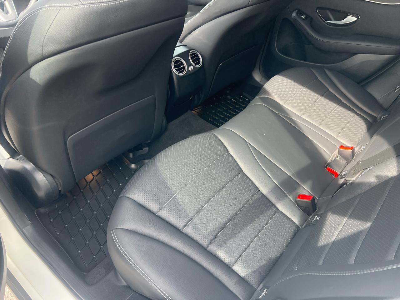 Mercedes-Benz GLC GLC 300 4MATIC SUV 2022