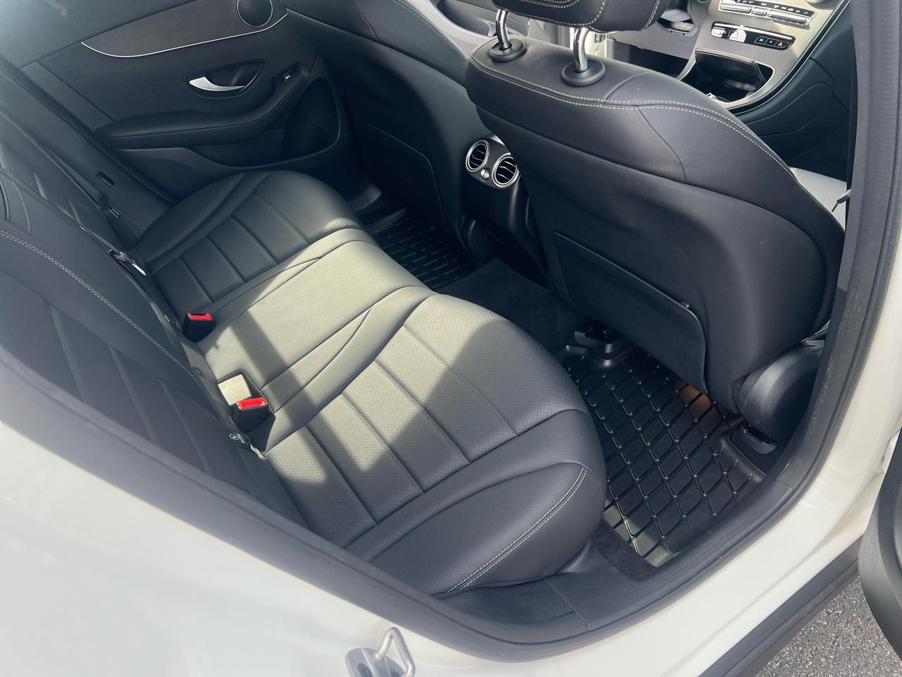 Mercedes-Benz GLC GLC 300 4MATIC SUV 2022