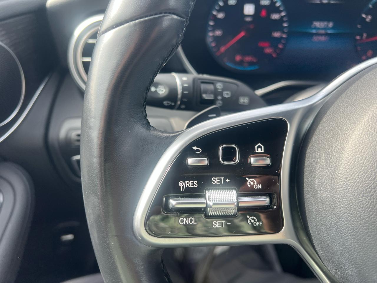 Mercedes-Benz GLC GLC 300 4MATIC SUV 2022