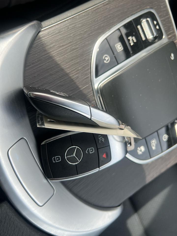 Mercedes-Benz GLC GLC 300 4MATIC SUV 2022