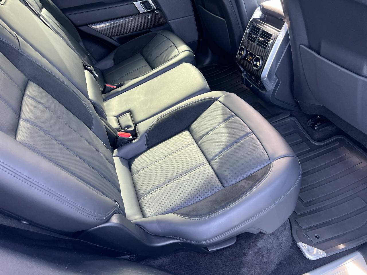 Land Rover Range Rover Sport Turbo i6 MHEV HST 2022