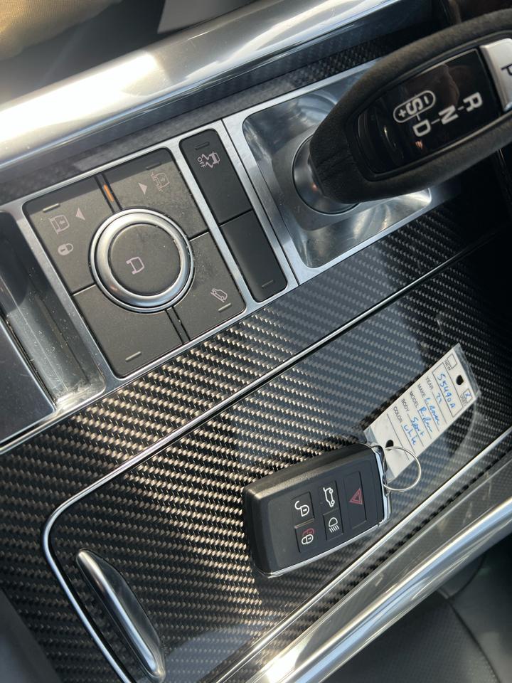 Land Rover Range Rover Sport Turbo i6 MHEV HST 2022