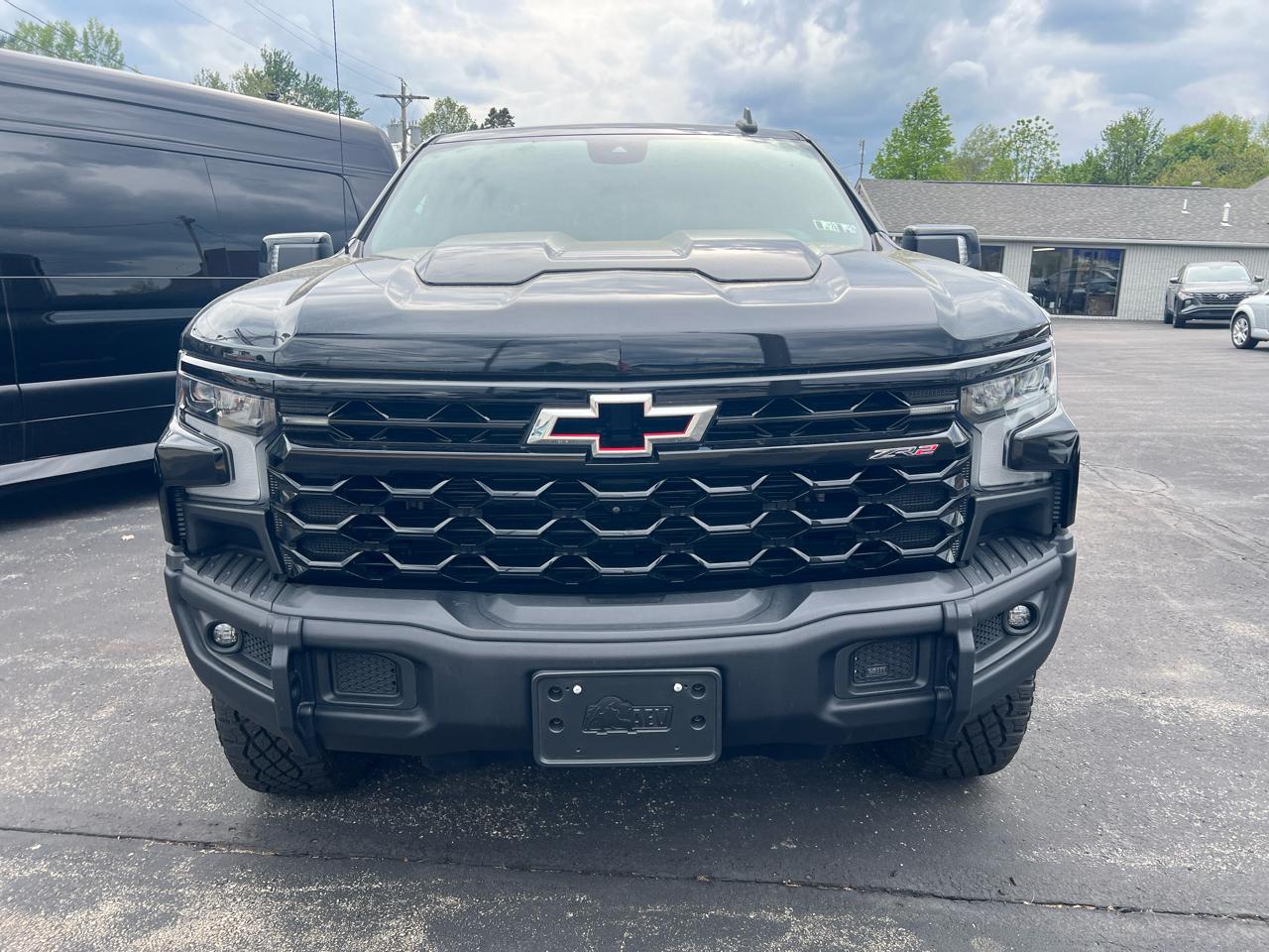 Chevrolet Silverado 1500 4WD Crew Cab 147" ZR2 2023