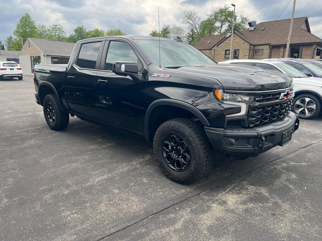 Chevrolet Silverado 1500 4WD Crew Cab 147" ZR2 2023