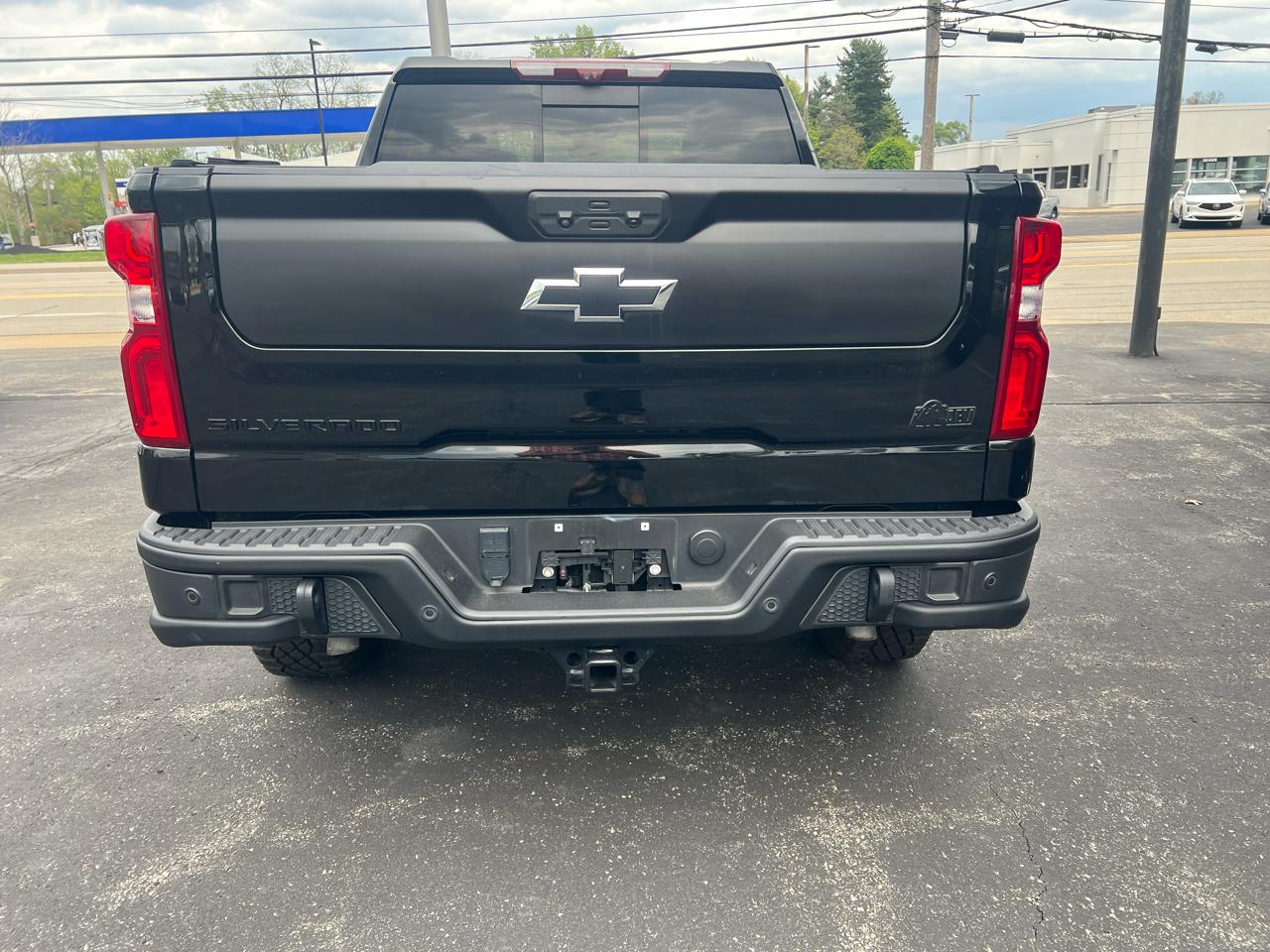 Chevrolet Silverado 1500 4WD Crew Cab 147" ZR2 2023