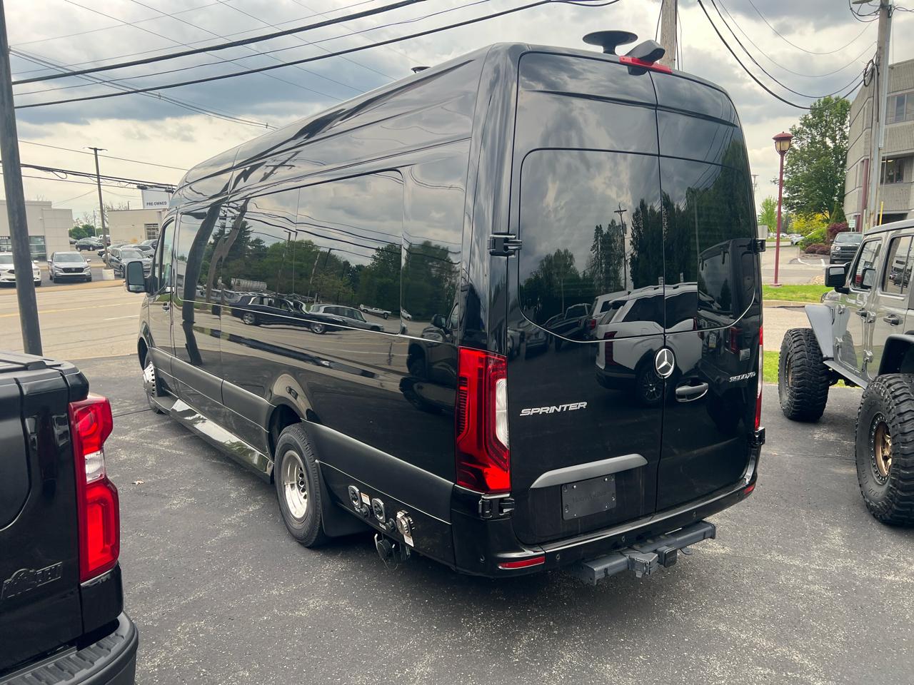 Mercedes-Benz Sprinter Cargo Van 3500XD High Roof V6 170" Extended RWD 2020