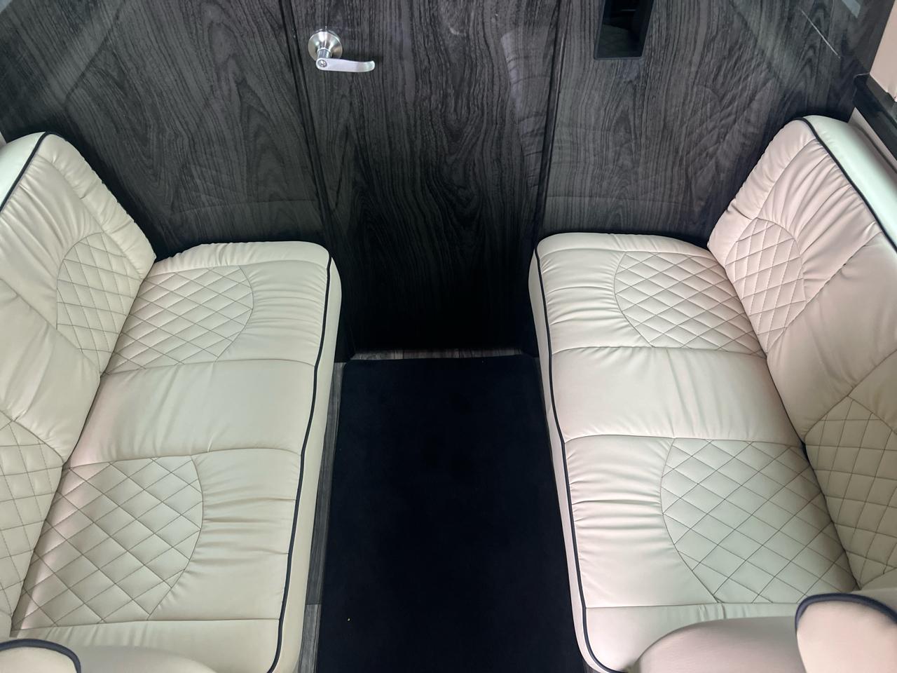 Mercedes-Benz Sprinter Cargo Van 3500XD High Roof V6 170" Extended RWD 2020