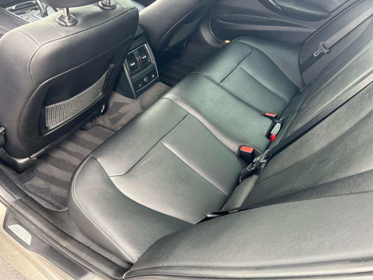 BMW 3 Series 4dr Sdn 328i xDrive AWD SULEV 2016