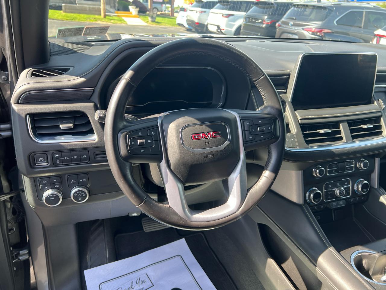 GMC Yukon XL 4WD 4dr SLT 2022