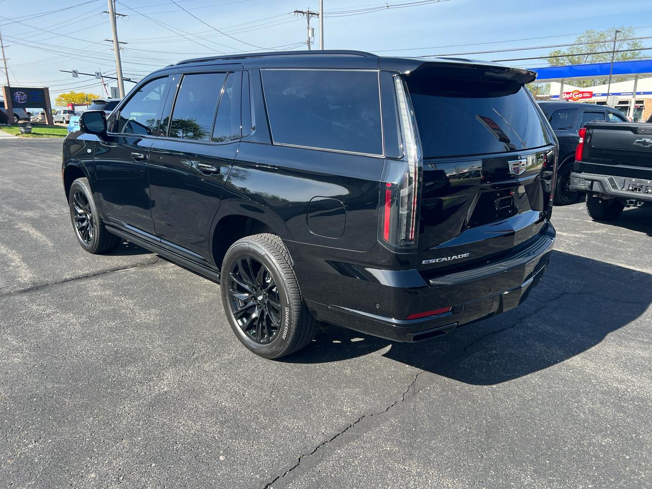 Cadillac Escalade 4WD 4dr Sport 2025