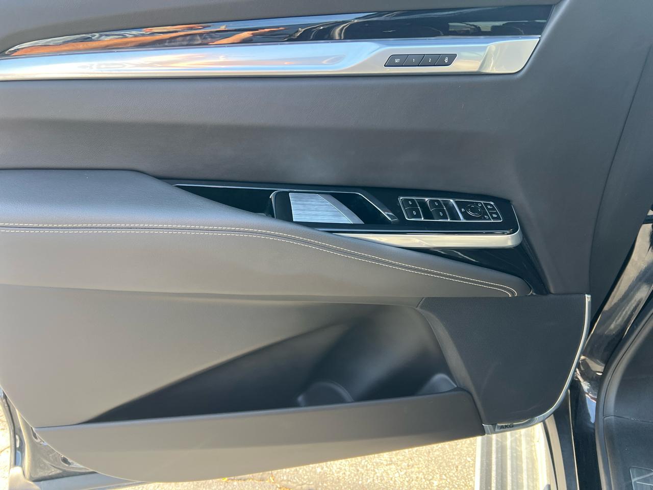 Cadillac Escalade 4WD 4dr Sport 2025