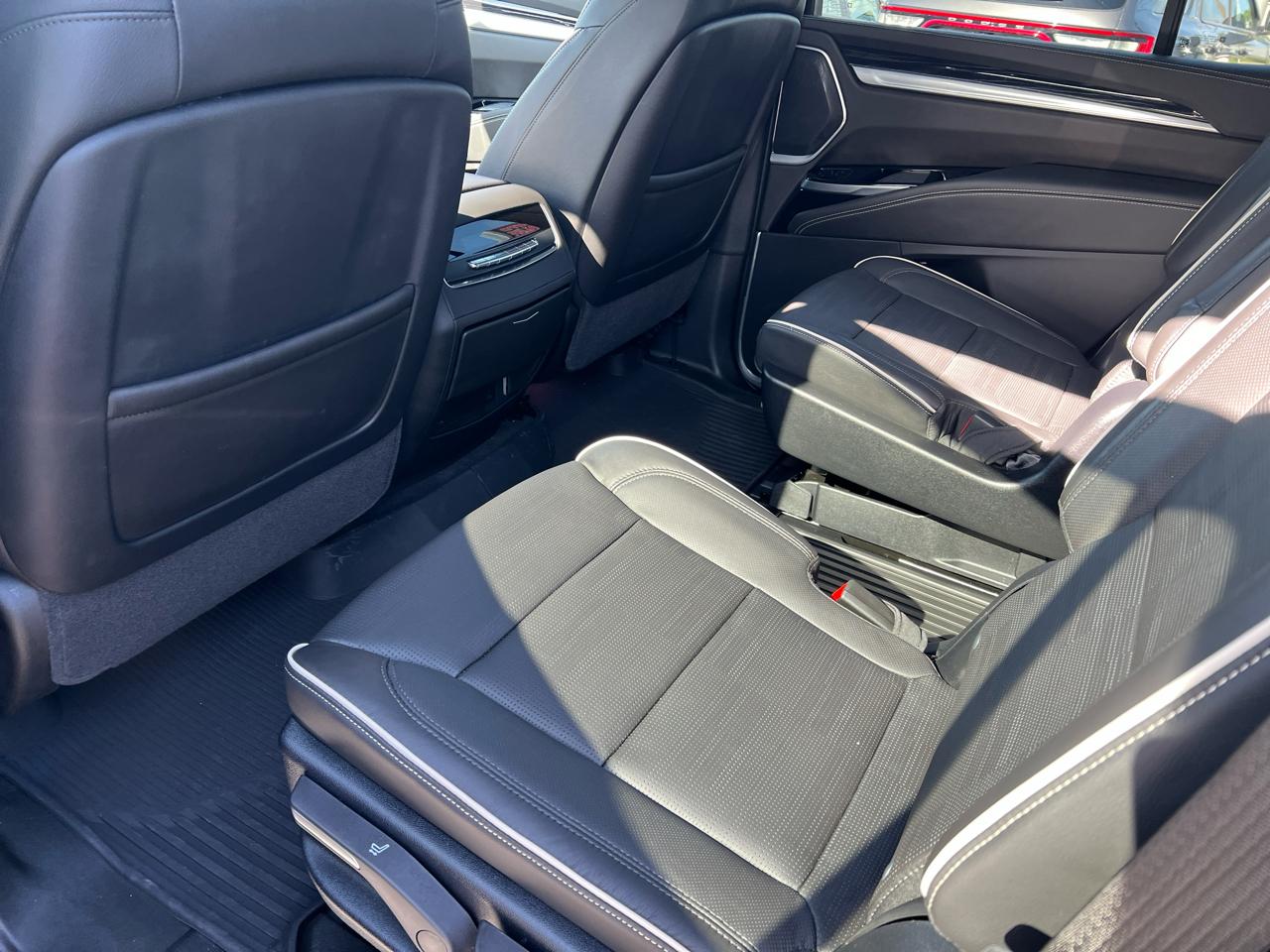 Cadillac Escalade 4WD 4dr Sport 2025
