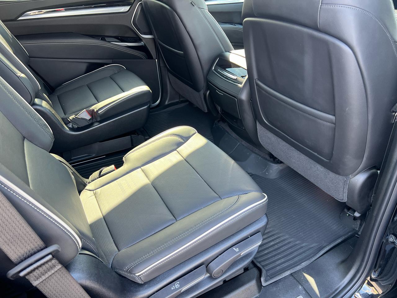 Cadillac Escalade 4WD 4dr Sport 2025
