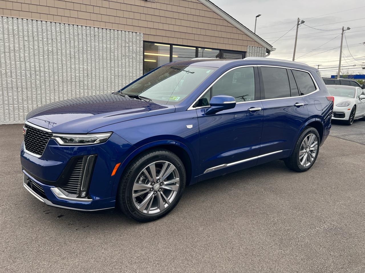 Cadillac XT6 AWD 4dr Premium Luxury 2024