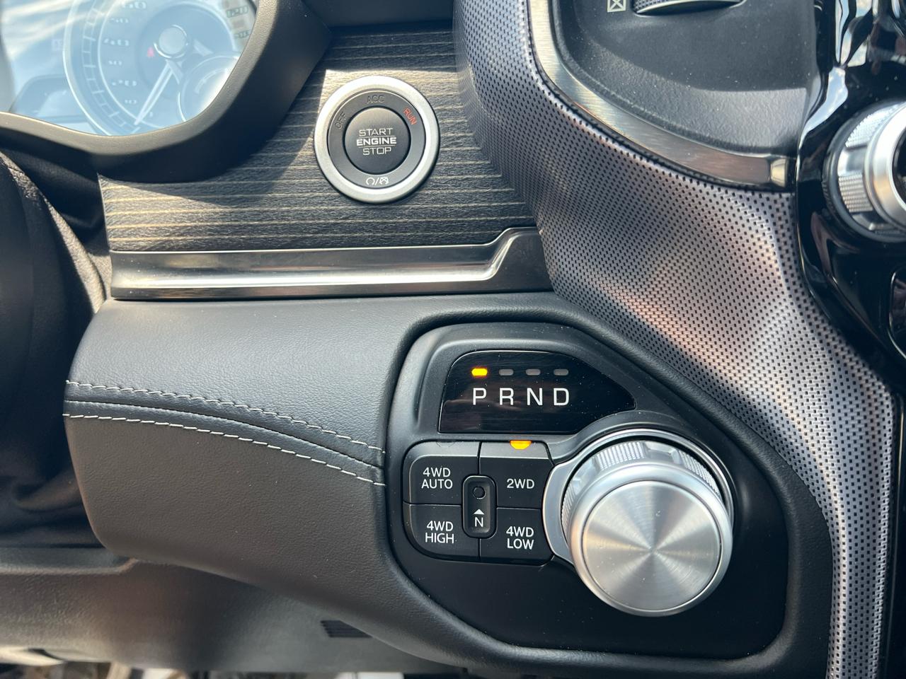 RAM 1500 Limited 4x4 Crew Cab 5'7" Box 2019