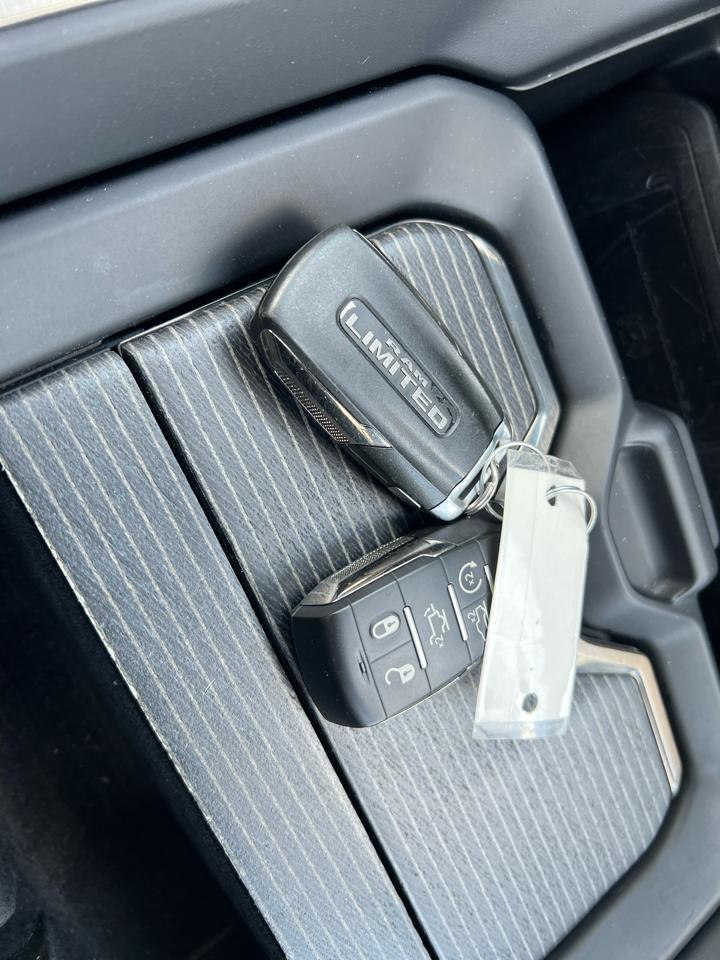 RAM 1500 Limited 4x4 Crew Cab 5'7" Box 2019