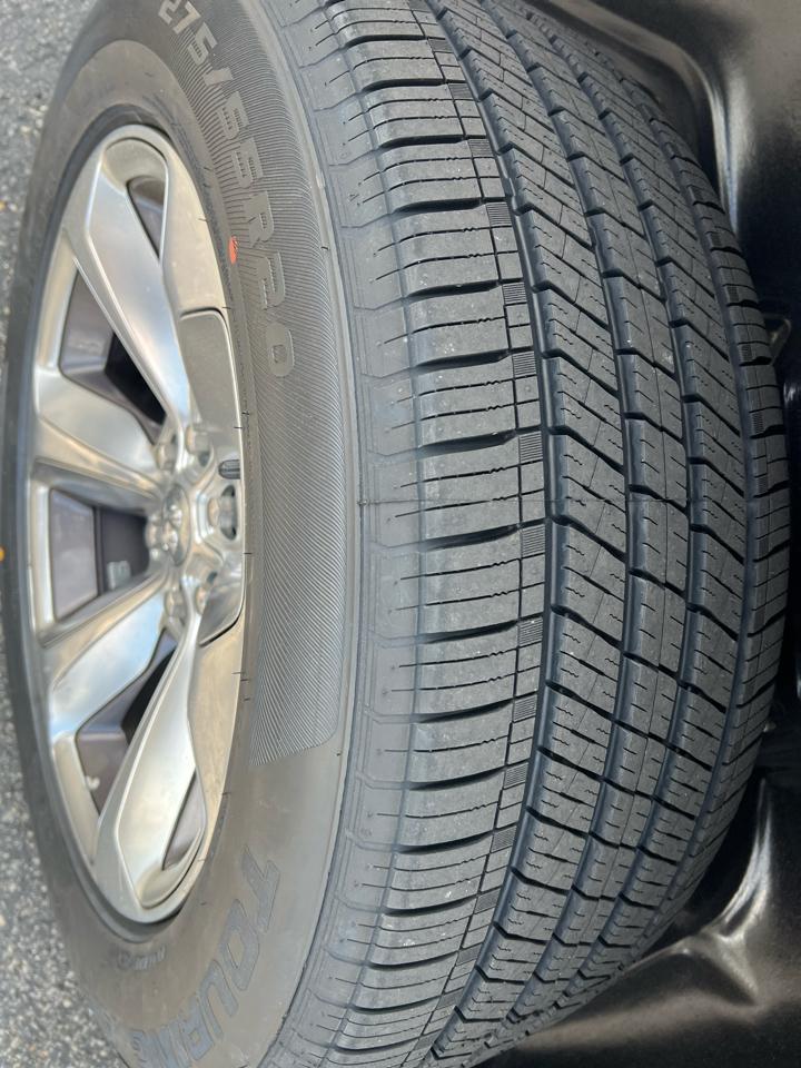 RAM 1500 Limited 4x4 Crew Cab 5'7" Box 2019
