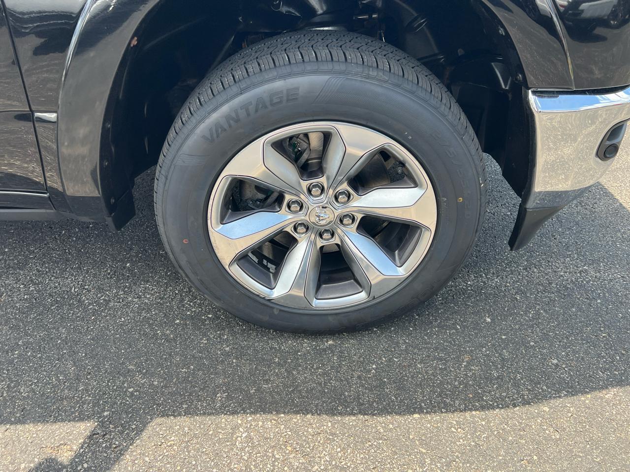 RAM 1500 Limited 4x4 Crew Cab 5'7" Box 2019