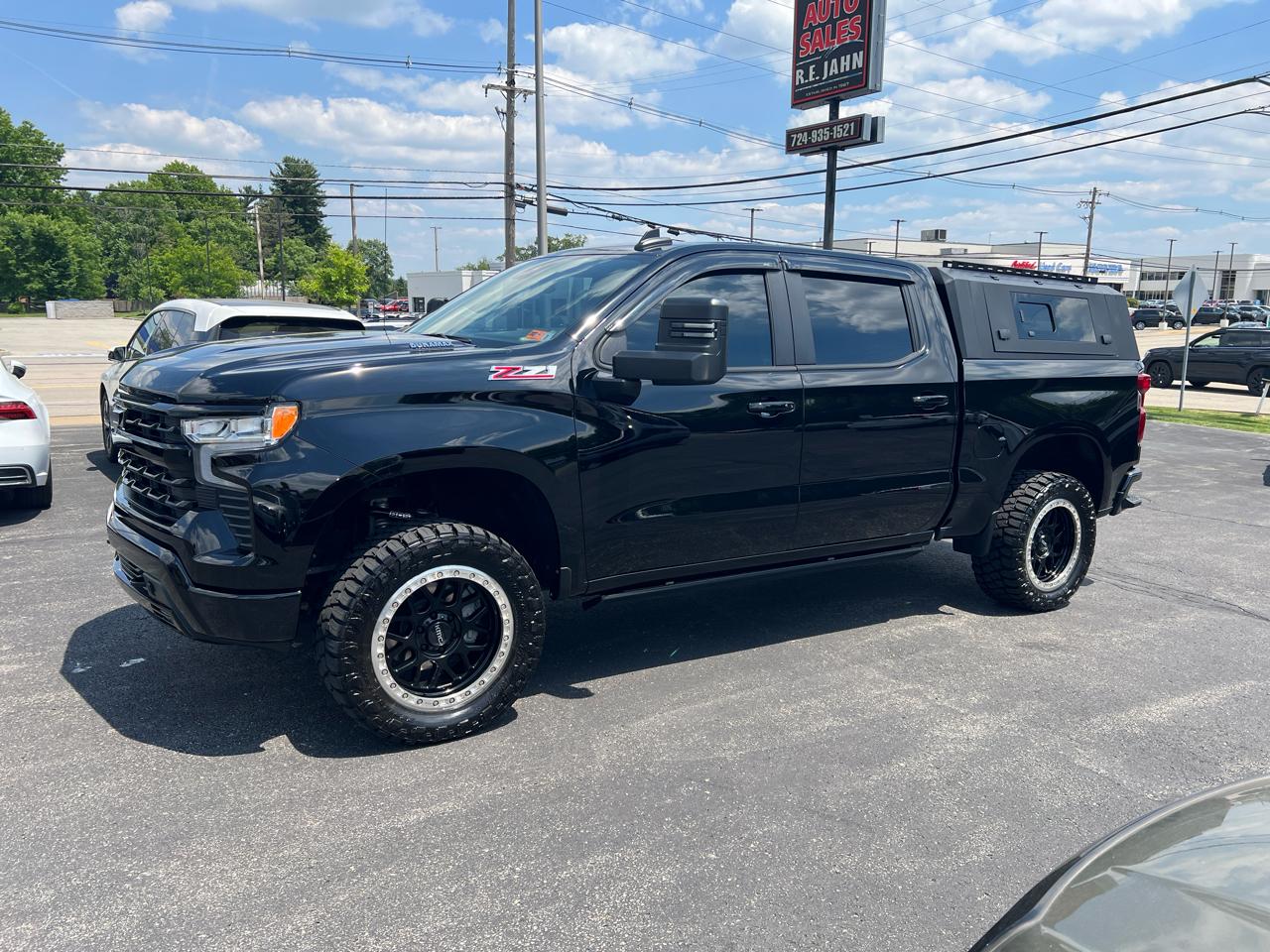 Chevrolet Silverado 1500 4WD Crew Cab 147" RST 2024
