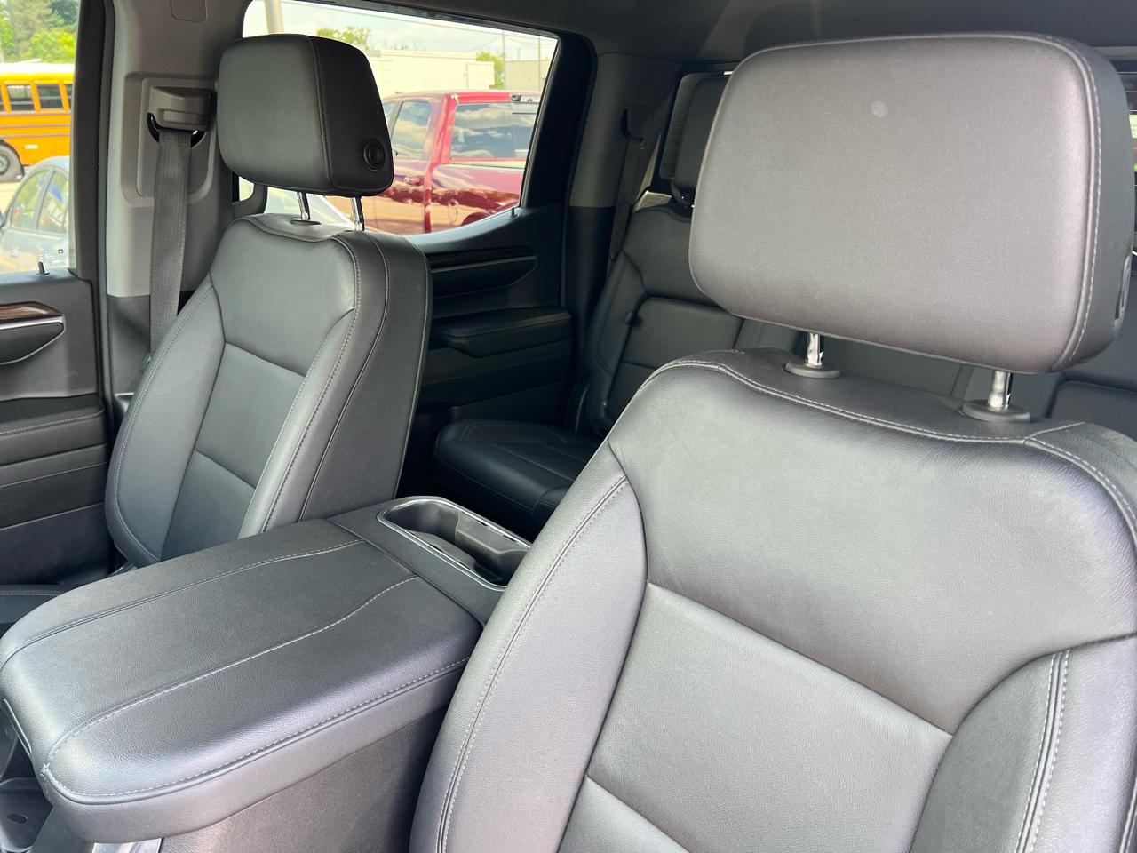 Chevrolet Silverado 1500 4WD Crew Cab 147" RST 2024