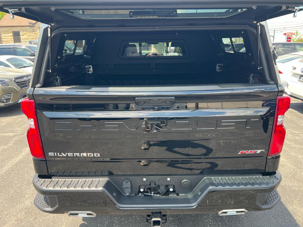 Chevrolet Silverado 1500 4WD Crew Cab 147" RST 2024