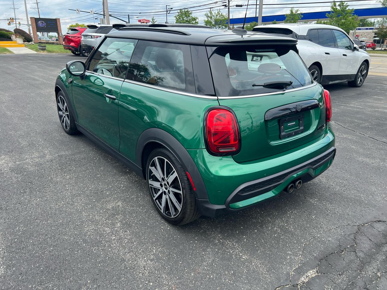 MINI Hardtop 2 Door Cooper S FWD 2022