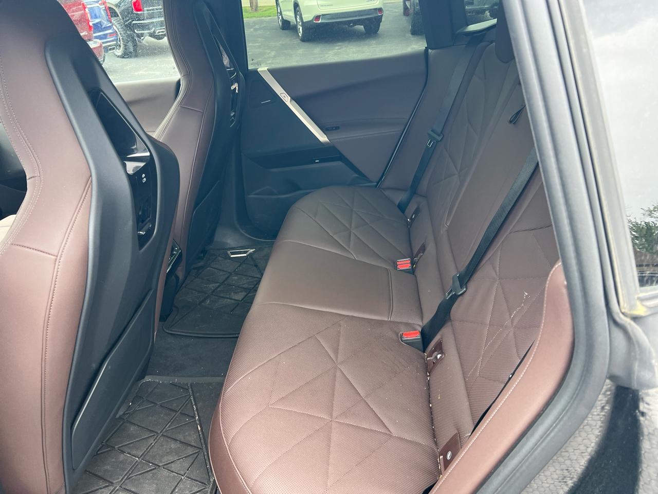 BMW iX xDrive50 Sports Activity Vehicle 2025