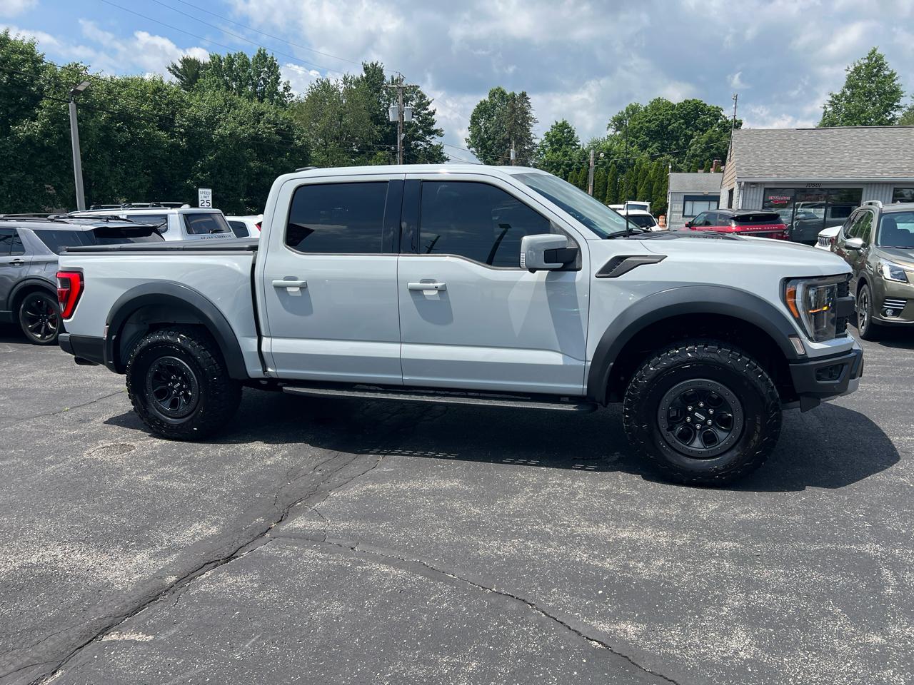 Ford F-150 Raptor SuperCrew 4WD 2023