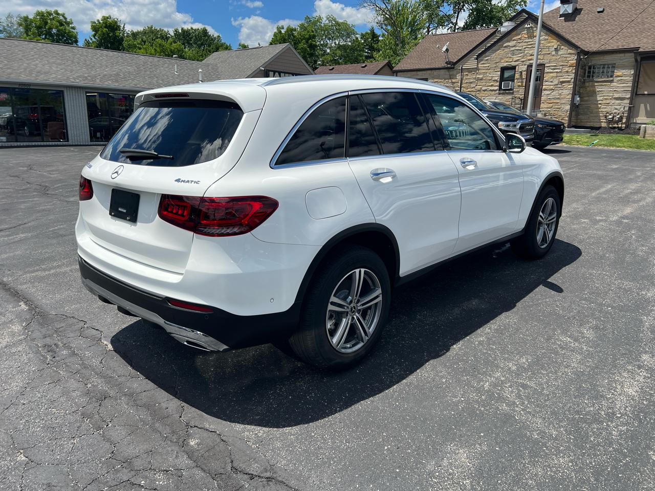 Mercedes-Benz GLC GLC 300 4MATIC SUV 2022