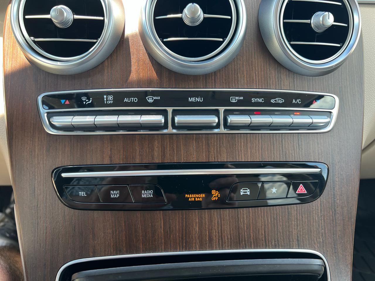 Mercedes-Benz GLC GLC 300 4MATIC SUV 2022