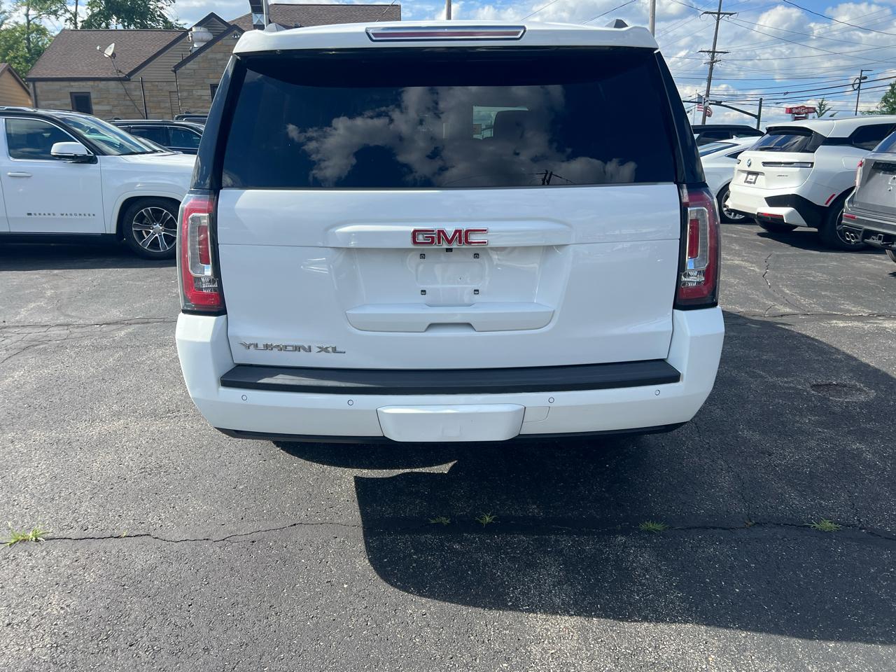 GMC Yukon XL 2WD 4dr SLT 2019