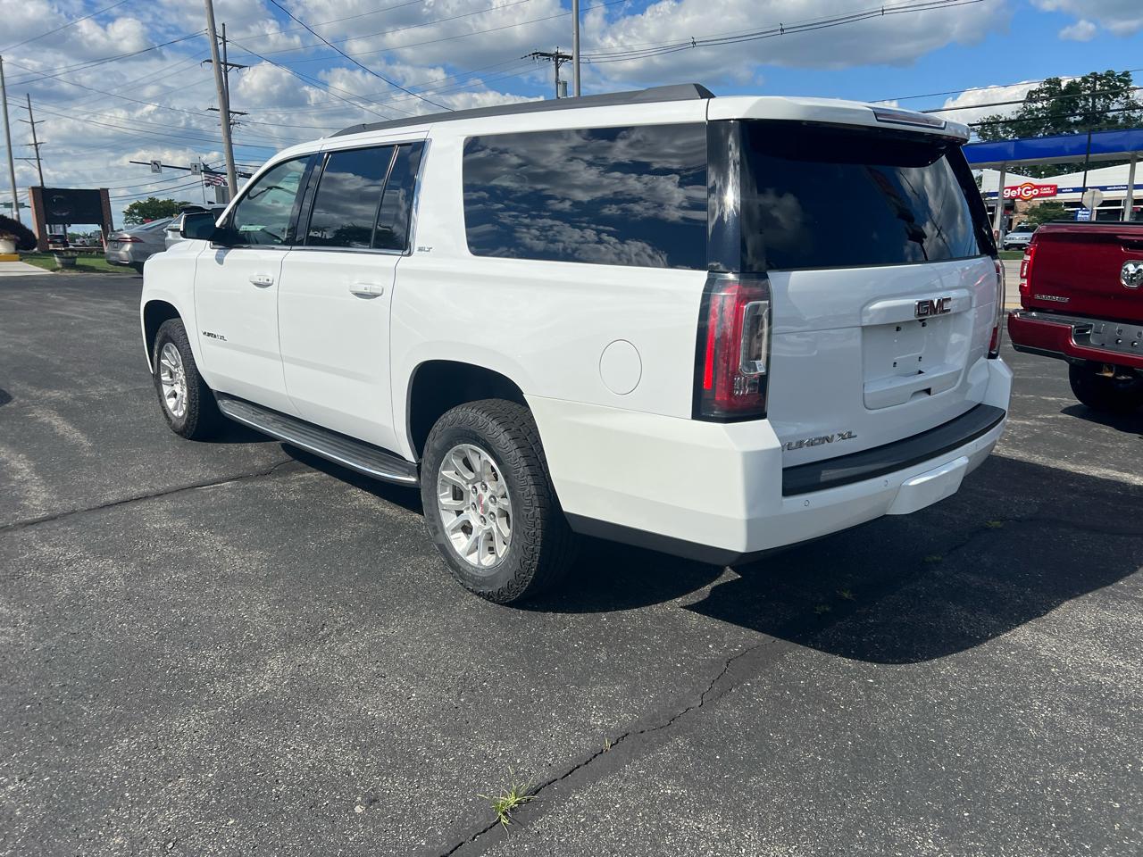 GMC Yukon XL 2WD 4dr SLT 2019