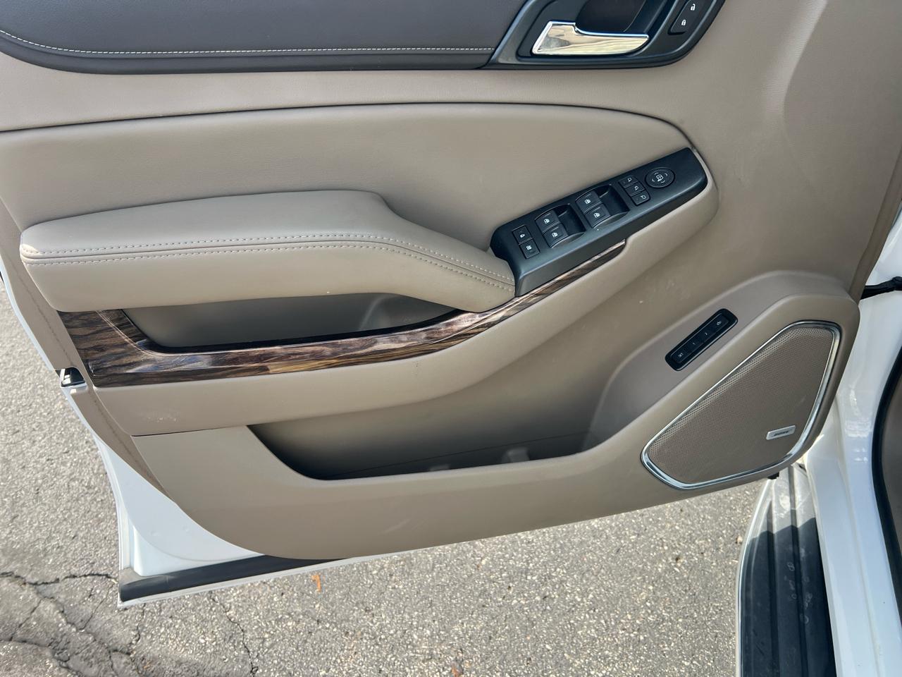 GMC Yukon XL 2WD 4dr SLT 2019
