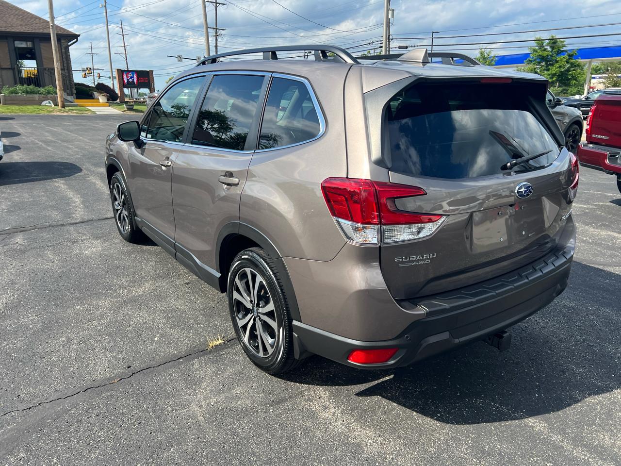 Subaru Forester Limited CVT 2022