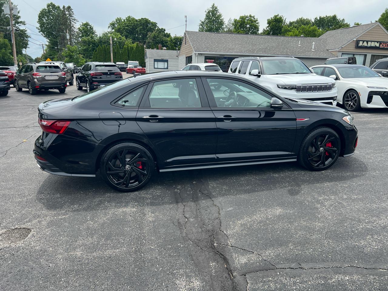 Volkswagen Jetta GLI Autobahn DSG 2024