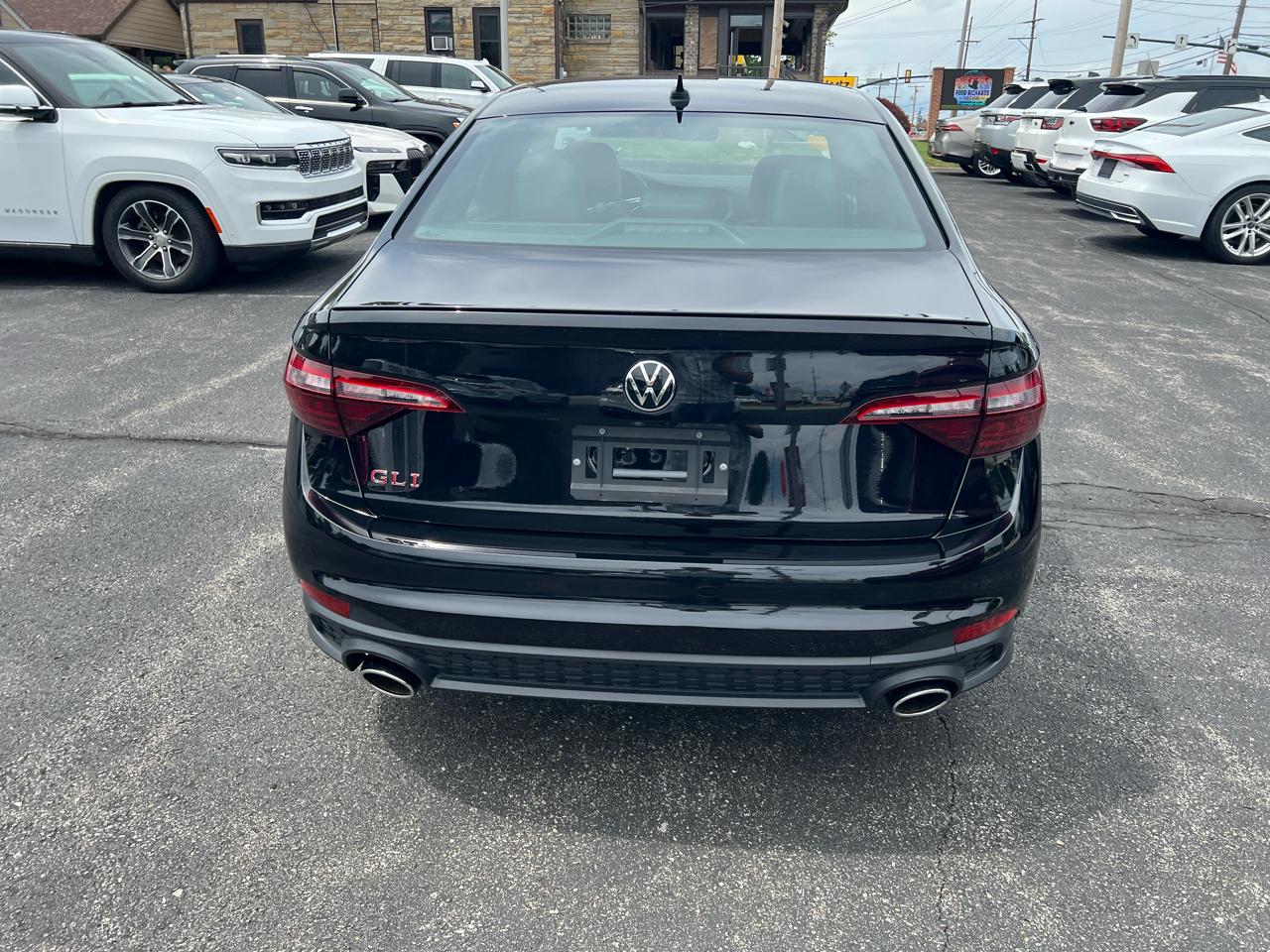 Volkswagen Jetta GLI Autobahn DSG 2024