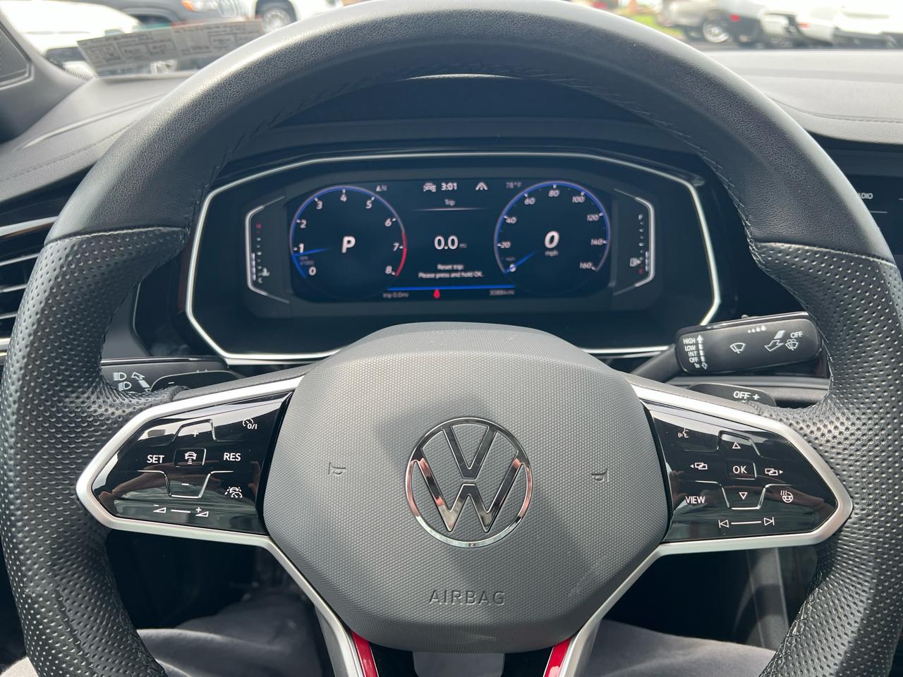 Volkswagen Jetta GLI Autobahn DSG 2024