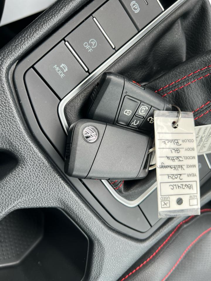 Volkswagen Jetta GLI Autobahn DSG 2024